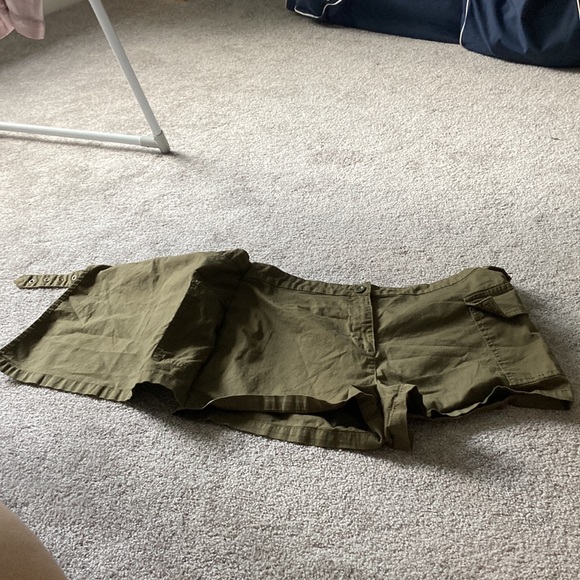 Cargo Skort - Picture 3 of 4